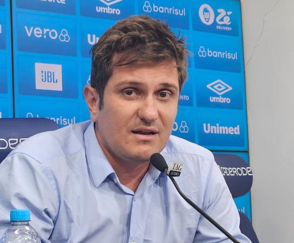 Coletiva Antônio Brum, vice-presidente do Grêmio<!-- NICAID(15664956) -->