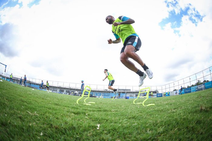 LUCAS UEBEL / Grêmio,Divulgação