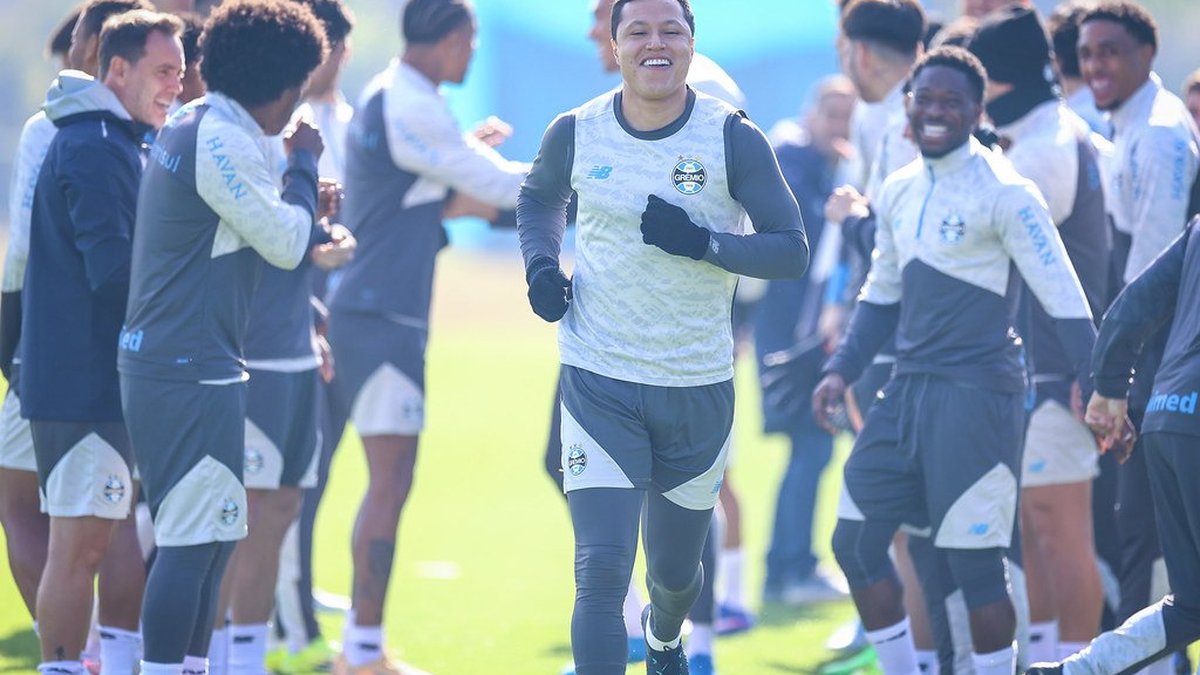 Marlon próximo de retornar ao Grêmio após grave lesão