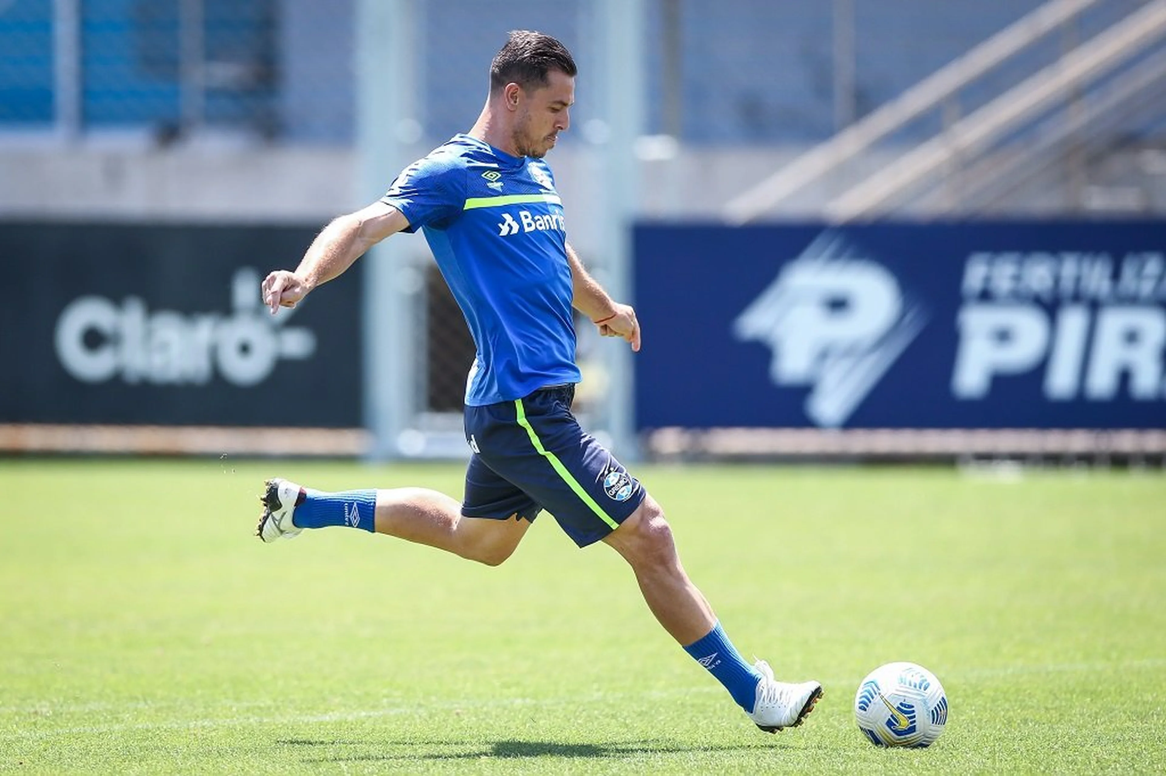 Lucas Uebel/Grêmio/Divulgação