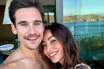 Nicolas Prattes e Sabrina Sato<!-- NICAID(15773545) -->