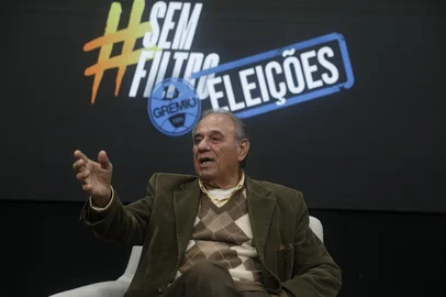 PORTO ALEGRE, RS, BRASIL, 04-07-2025: Pré-candidato à presidência do Grêmio, Denis Abrahão, concede entrevista no programa Sem Filtro, durante gravação em estúdio da RBS TV. Foto: Mateus Bruxel/Agência RBS<!-- NICAID(16073862) -->