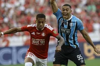 PORTO ALEGRE, RS, BRASIL, 08/03/2026: Inter e Grêmio se enfrentam no Estádio Beira-Rio, no Gre-Nal de número 451, no jogo de volta da final do Campeonato Gaúcho de 2026, o Gauchão. Após o jogo de ida, na Arena, terminar em 3 a 0 para o Grêmio, o Internacional recebe o adversário em casa com a missão de tentar reverter o placar e conquistar o bicampeonato estadual.  Foto: André Ávila/Agência RBSIndexador: Andre Avila<!-- NICAID(16240576) -->