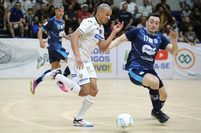 Minas x ACBF se enfrentam no jogo de ida das oitavas de final da Liga Nacional de Futsal (LNF).<!-- NICAID(15889236) -->