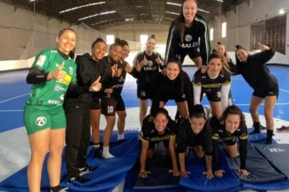 Equipe feminina da Malgi, de Pelotas, na LNF 2025.