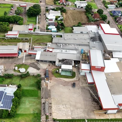Unidade de aves da Cooperativa Languiru, em Westfália, no Vale do Taquari<!-- NICAID(15783441) -->