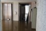 VÍDEO: mulher é resgatada após ficar presa em elevador que começou a inundar durante temporal em Porto Alegre