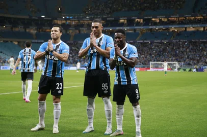 PORTO ALEGRE, RS, BRASIL, 25-11-2025: Grêmio vs Palmeiras, pelo Campeonato Brasileiro Série A 2025, na Arena. Foto: Jeff Botega/Agência RBS<!-- NICAID(16174528) -->