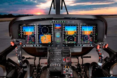 Pilotos Ingo Lüdke e Reicardo Mattei, do Corpo de Bombeiros Militar do Rio Grande do Sul, fazem treinamento nos EUA para pilotar novo helicóptero da corporação.<!-- NICAID(15335660) -->