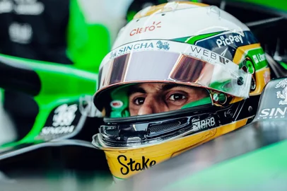 Gabriel Bortoleto pela Sauber<!-- NICAID(16010053) -->