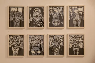 “Magliani - Obra Gráfica”, nova exposição que vai ocupar a Galeria de Arte Gerd Bornheim, chega no dia 05 de março, com abertura às 19h,  trazendo a carga do expressionismo que perpassa quase toda a obra de Maria Lídia Magliani. As obras apresentadas na mostra contam histórias repletas de personagens que buscam indagar e fazer refletir.A exposição reúne um conjunto de 70 obras da artista gaúcha Maria Lídia Magliani (1946/2012), entre gravuras e pinturas produzidas ao longo de sua carreira. O projeto é uma iniciativa do Núcleo Magliani, centro de referência da obra da artista, fundado em 2013 por Julio Castro, que assina a curadoria da exposição.<!-- NICAID(15696190) -->