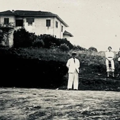 Terreno antes da casa Corbetta/Botohomé na Rua Barão de Santo Ângelo, em Porto Alegre, década de 1930<!-- NICAID(15809328) -->