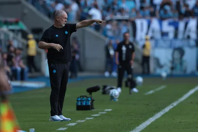 Grêmio x Santos -  sétima rodada do Brasileirão 2025.Foto: Jefferson Botega/AGRBSIndexador: jeff botega<!-- NICAID(16029607) -->