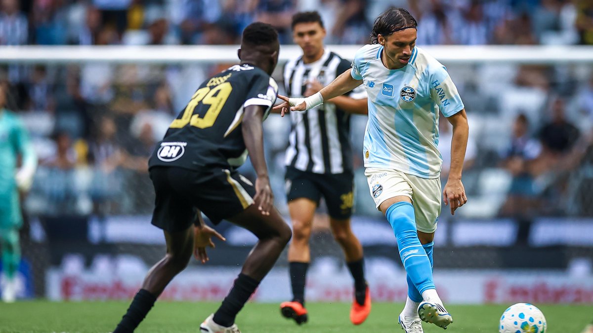 Krovinovic estreia pelo Grêmio, mas atuação é ofuscada pela derrota