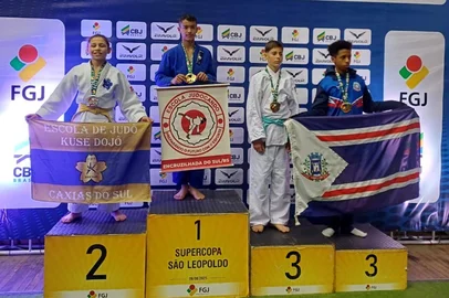 A equipe Kuse Dojô teve uma participação marcante na Super Copa São Leopoldo, evento que também serviu como seletiva para o Campeonato Brasileiro sub-13, sub-15 e para os Jogos da Juventude. <!-- NICAID(16099093) -->