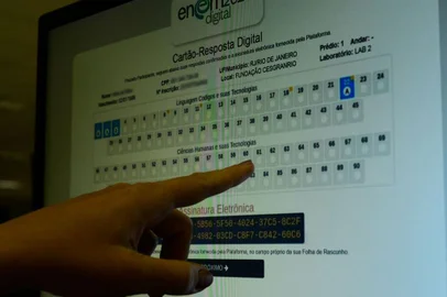 Enem digital 2020.<!-- NICAID(14713033) -->