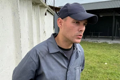 UCRÂNIA, UA, 15-09-2025: Natural de Belém, no Pará, Pedro Henrique Antunes Pantoja, 33 anos, está recluso há um ano e três meses em um centro de detenção de prisioneiros de guerra na Ucrânia. Foto: Rodrigo Lopes/Agência RBS<!-- NICAID(16124974) -->