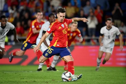 Bryan Zaragoza, futebol, Espanha