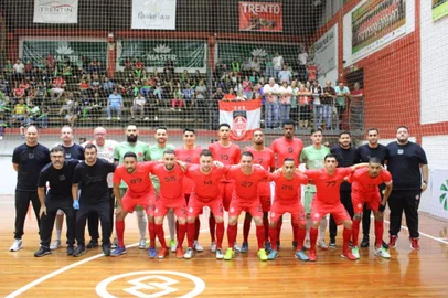 Sercesa foi declarada campeã da Série Ouro após a SER Santiago desistir de disputar a final<!-- NICAID(15625654) -->