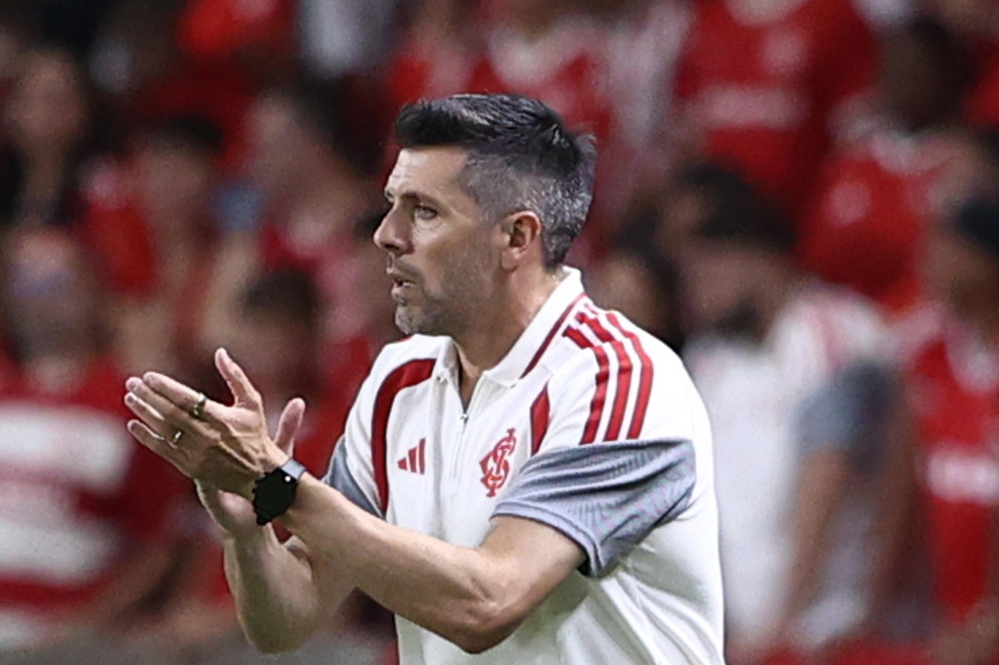 Inter vai com for&ccedil;a m&aacute;xima para jogo contra o Flamengo pelo Brasileir&atilde;o; veja prov&aacute;vel time