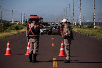 Capão da Canoa, RS, Brasil: 03.02.25: Acidente com duas mortes na Estrada do Mar. Fotos: Duda Fortes/Agencia RBSIndexador: DF<!-- NICAID(15967947) -->