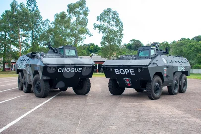 Veículos Urutu do Exército que serão doados para a Brigada Militar<!-- NICAID(15976693) -->