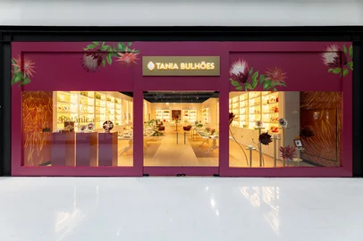 Nova loja da Tânia Bulhões em Porto Alegre<!-- NICAID(16183940) -->