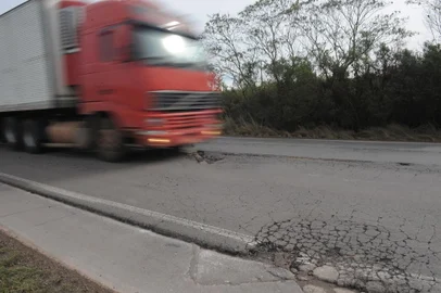 CAXIAS DO SUL, RS, BRASIL (23/06/2021)Reportagem percorre RS-122 entre Bom Princípio e Campestre da Serra para matéria sobre as concessões.km 159. (Antonio Valiente/Agência RBS)<!-- NICAID(14816916) -->