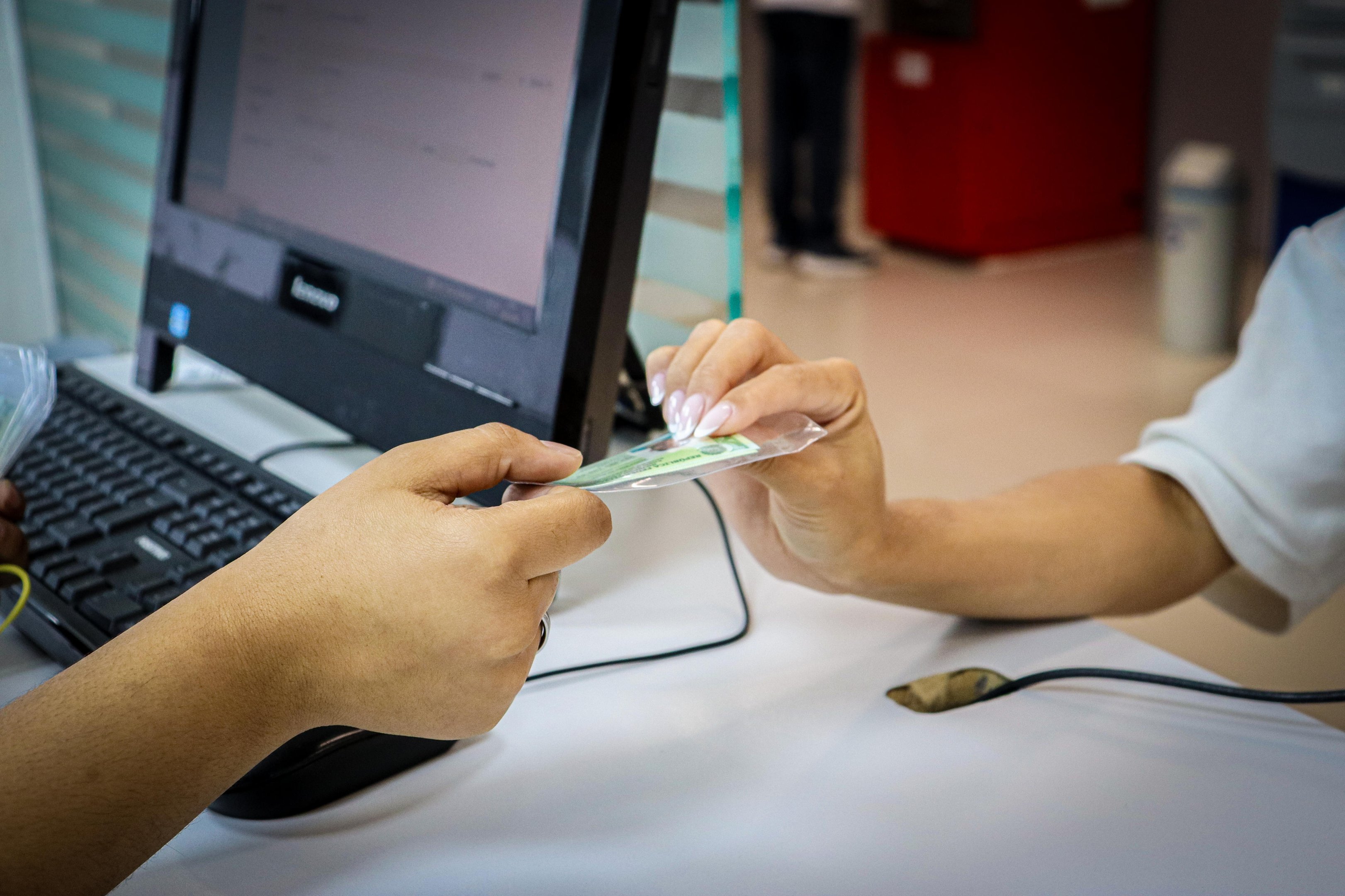 Nova carteira de identidade: saiba como fazer o documento online