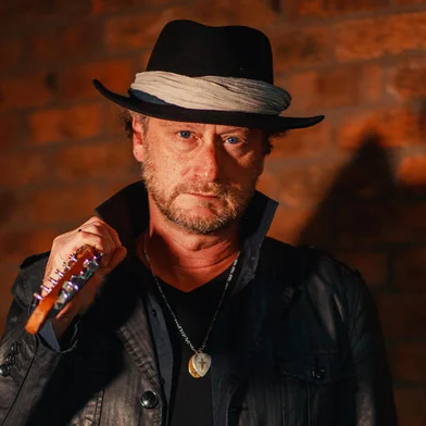Guitarrista Rafa Schüler apresenta o show inédito “Guitarrero Cancioneiro” neste domingo, em Caxias do Sul. <!-- NICAID(15499203) -->
