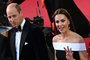 Britain's Prince William, Duke of Cambridge, (L) and Britain's Catherine, Duchess of Cambridge, (R) arrive on the red carpet for the UK premiere of the film "Top Gun: Maverick" at the Leicester Square Gardens, in London, on May 19, 2022. (Photo by JUSTIN TALLIS / AFP)Editoria: ACELocal: LondonIndexador: JUSTIN TALLISSecao: celebrityFonte: AFPFotógrafo: STF<!-- NICAID(15101485) -->