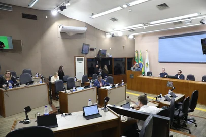 Sessão da Câmara de Caxias - 03/09/26<!-- NICAID(16359481) -->