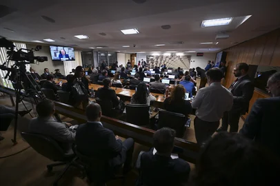Edilson Rodrigues / Agência Senado/ Divulgação CAE - Comissão de Assuntos EconômicosComissão de Assuntos Econômicos (CAE) realiza reunião deliberativa com 3 itens. Entre eles, a MSF 21/2026, que submete à apreciação do Senado Federal, nos termos do art. 52, incisos V, VII e VIII, da Constituição Federal, autorização para contratação de operação de crédito externo.<!-- NICAID(16288759) -->