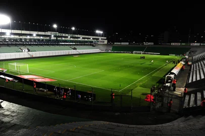 CAXIAS DO SUL, RS, BRASIL, 05/02/2025. Juventude x Grêmio, jogo válido pela quinta rodada do Campeonato Gaúcho 2025 (Gauchão SuperBet) e realizado no estádio Alfredo Jaconi. (Porthus Junior/Agência RBS)<!-- NICAID(15969939) -->