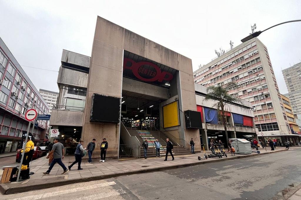 Prefeitura de Porto Alegre quer autorizar ocupa&ccedil;&atilde;o de lojas do POP Center por MEIs