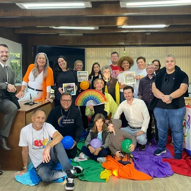 A 2ª Pré-Conferência Municipal de Direitos LGBT+ da Serra Gaúcha, realizada na Câmara de Vereadores de Caxias do Sul neste sábado (5), resultou em mais de 15 propostas que agora serão levadas para discussão na 4ª Conferência Estadual, em Porto Alegre.<!-- NICAID(16011355) -->