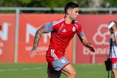 Villagra em treino do Inter<!-- NICAID(16209858) -->