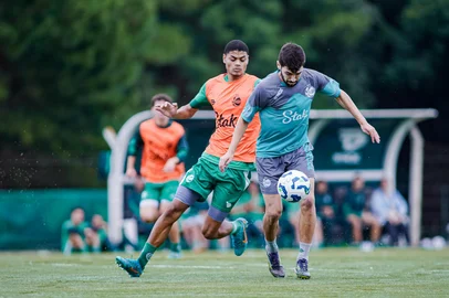 Juventude vence coletivo contra o time sub-20 antes do Brasileirão<!-- NICAID(15996353) -->