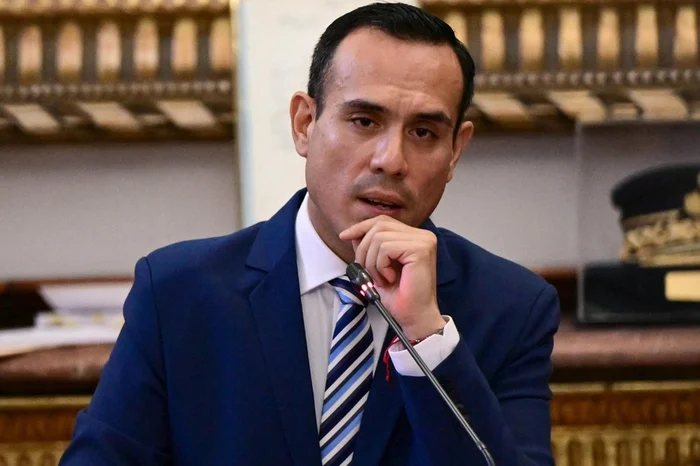 ERNESTO BENAVIDES / AFP