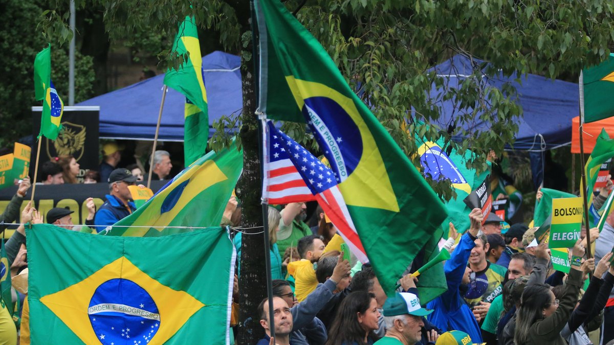 Atos em apoio a Bolsonaro e contra Moraes acontecem em Porto Alegre e ...