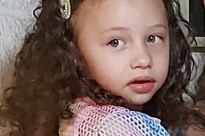 Betina, com apenas dois anos e 10 meses de idade, não resistiu à complicações da septicemia e à falta de vaga hospitalar