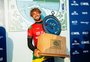 João Chianca supera Jack Robinson e celebra primeiro título no Circuito Mundial de Surfe