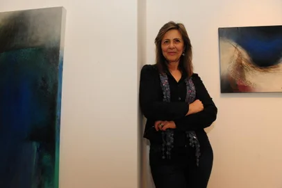 CAXIAS DO SUL, RS, BRASIL (30/08/2017). Mádia Bertolucci instala a mostra Ecologia da Linha, na galeria Gerd Bornheim.  (Roni Rigon/Pioneiro).<!-- NICAID(13119791) -->