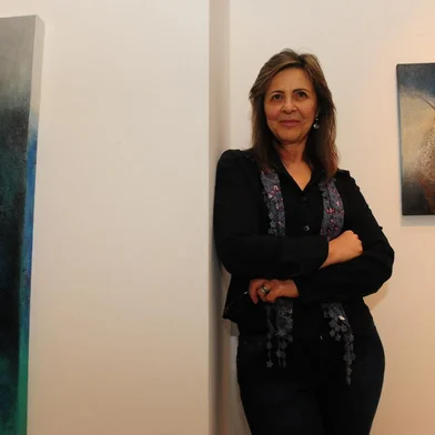 CAXIAS DO SUL, RS, BRASIL (30/08/2017). Mádia Bertolucci instala a mostra Ecologia da Linha, na galeria Gerd Bornheim.  (Roni Rigon/Pioneiro).<!-- NICAID(13119791) -->