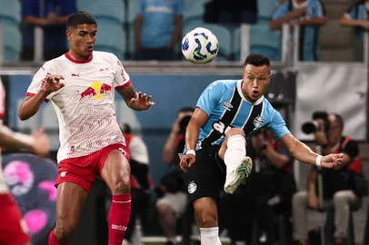PORTO ALEGRE, RS, BRASIL, 10.05.2025: Grêmio e Bragantino. Brasileirão 2025. Fotos: JONATHAN HECKLER/Agencia RBS<!-- NICAID(16034621) -->
