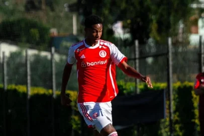 Pedro Kauã<!-- NICAID(16098125) -->