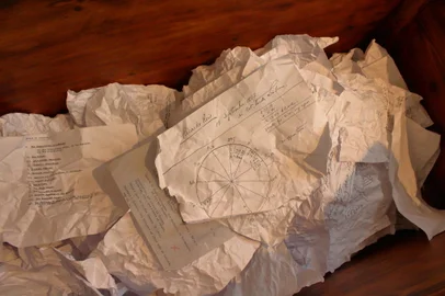Cartas na casa de Fernando Pessoal em Lisboa, Portugal - Foto: Mariangela/stock.adobe.comFonte: 283651431<!-- NICAID(15330889) -->