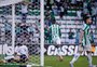 Matheus Babi comemora estreia no Jaconi com gol decisivo em vitória do Juventude