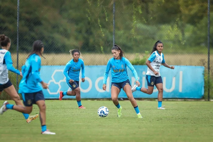 Caroline Motta / Grêmio/Divulgação