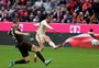 Bayern supera o St. Pauli, encerra jejum no Alemão e abre seis pontos de vantagem na liderança
